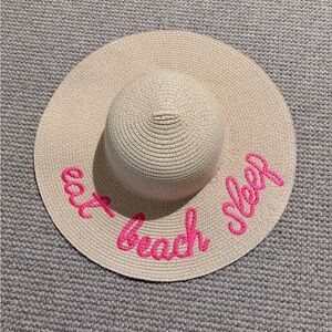 Stylish Beige Straw Sun Hat
